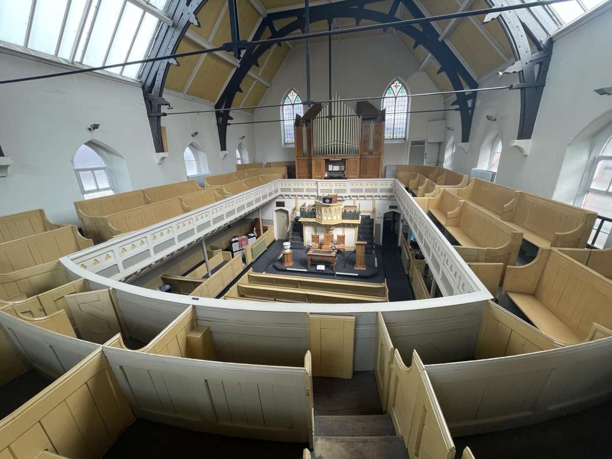 Investment in Castleford - photo 4