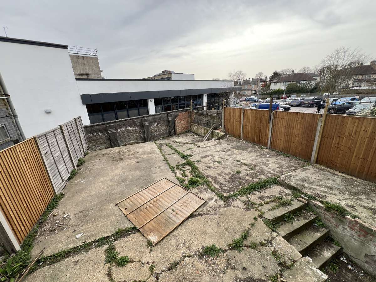 Investment in South Norwood - photo 3