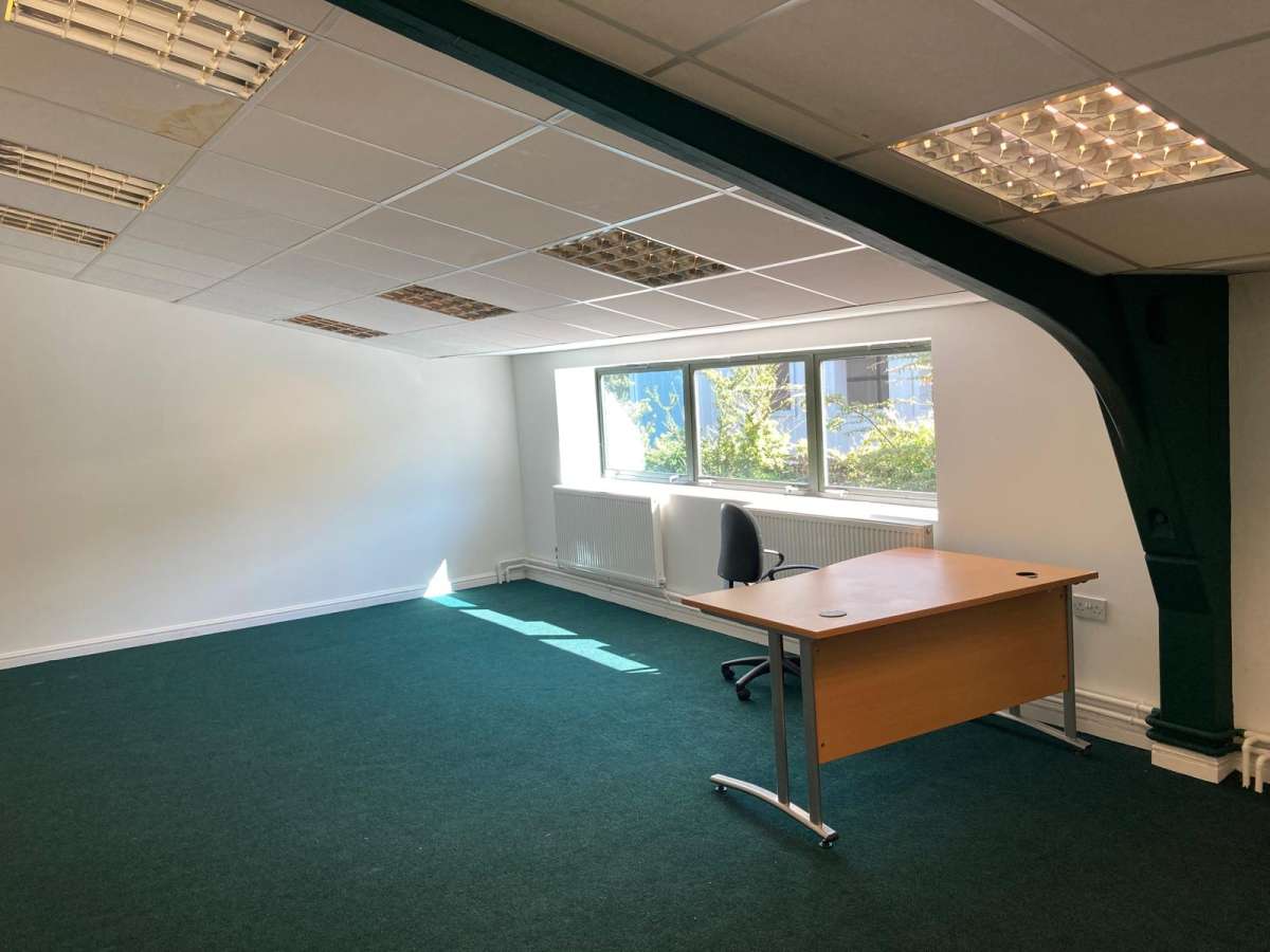 Investment in Bridgnorth - photo 4