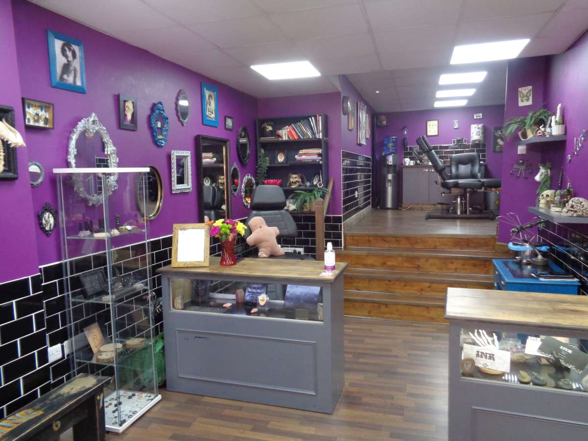 Retail/Shop in Exeter - photo 2