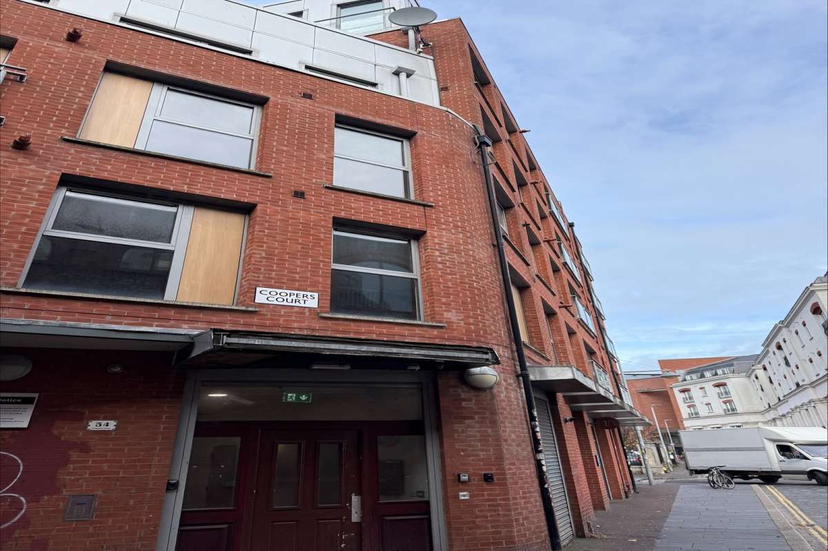 Investment in Belfast - photo 2