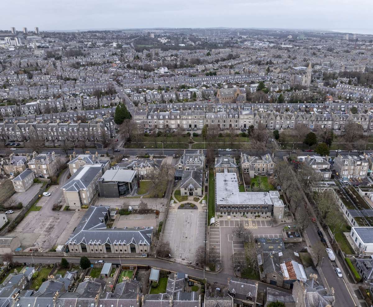 Investment in Aberdeen - photo 2