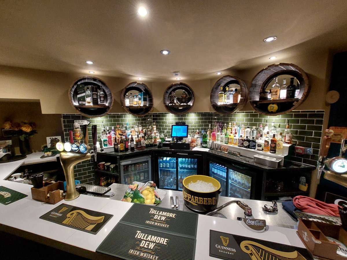 Investment in Glasgow - photo 4