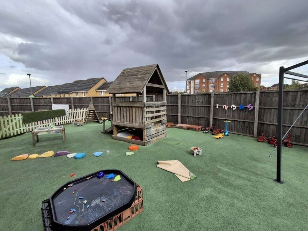 Investment in Hamilton - photo 2