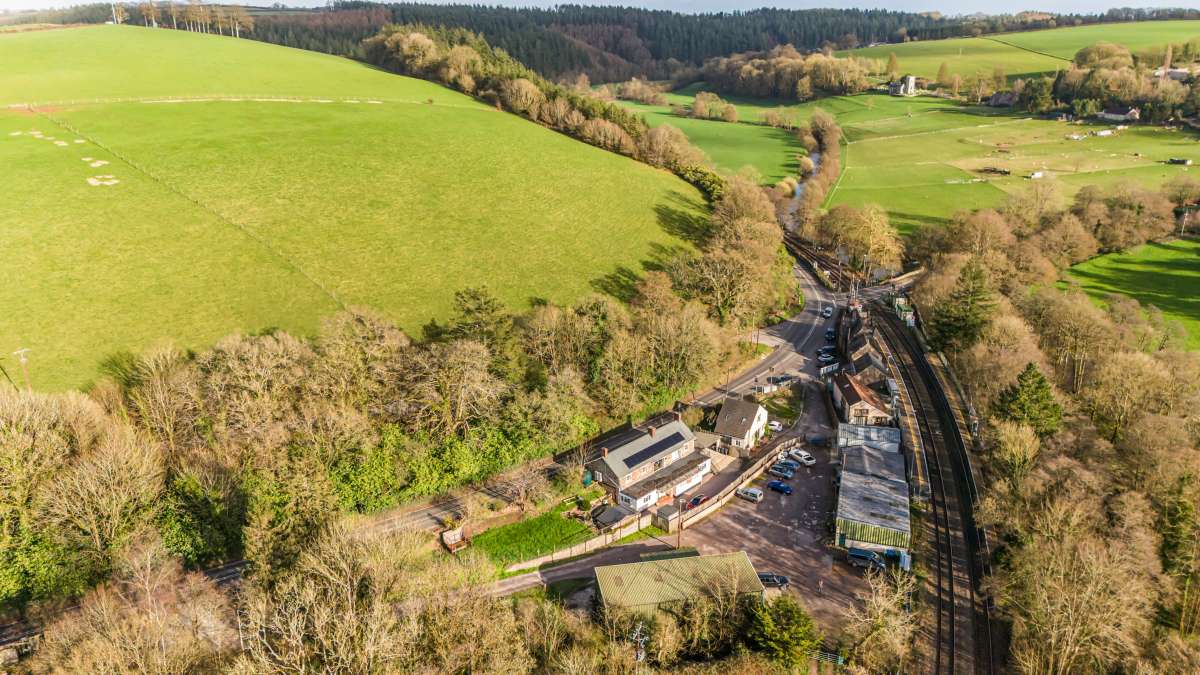 Investment in Crediton - photo 2