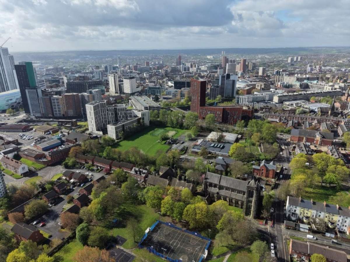 Investment in Leeds - photo 2