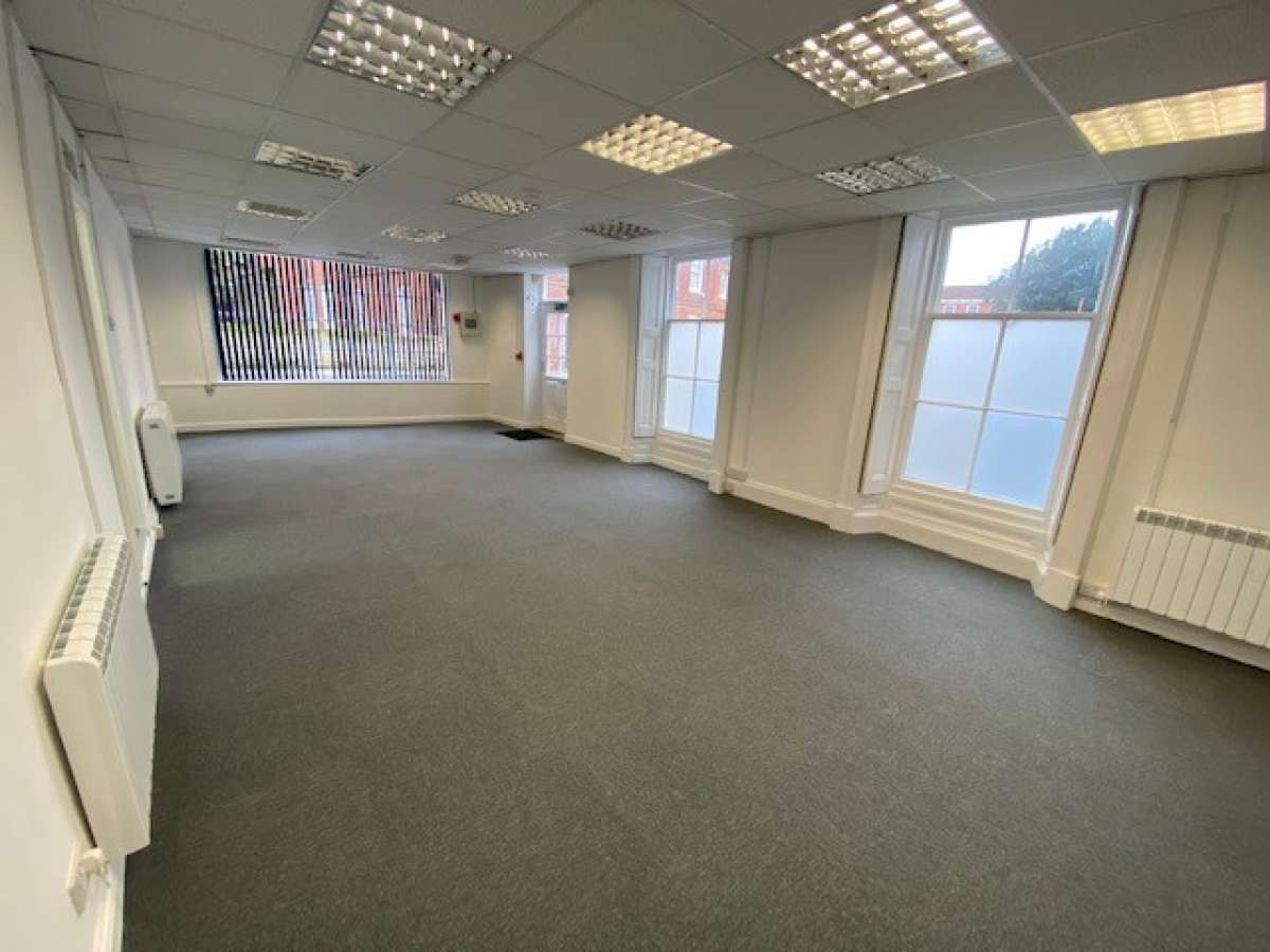 Investment in Huntingdon - photo 4