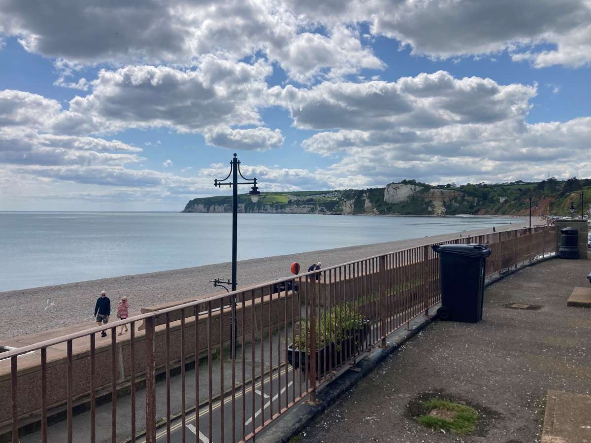 Land in Axminster - photo 2