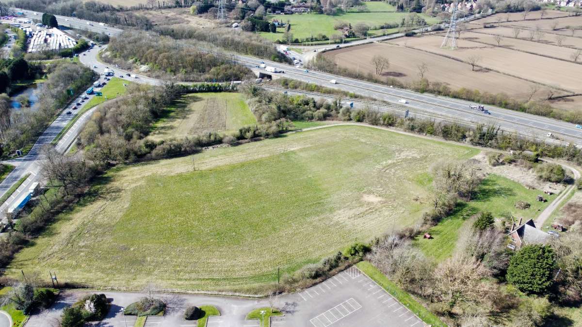 Land in Hinckley - photo 3