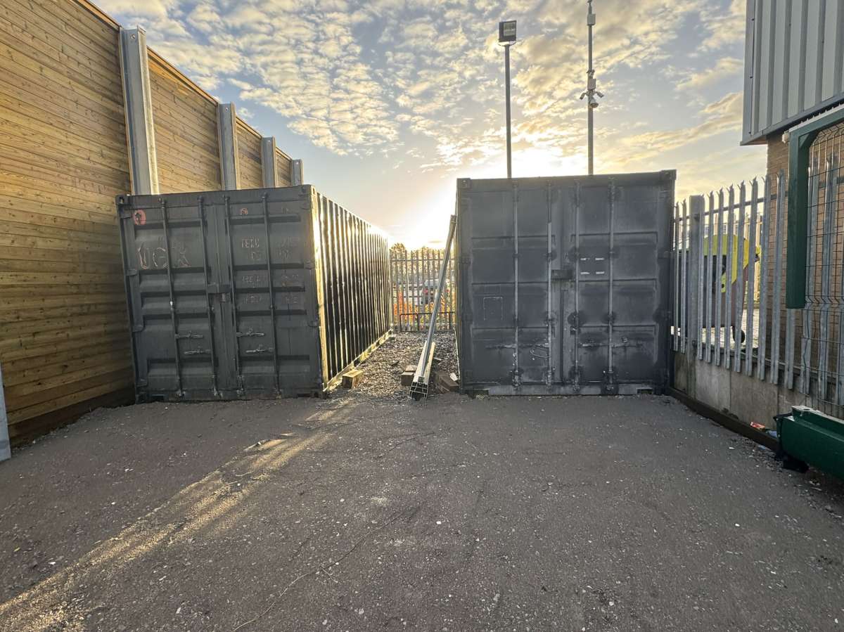 Land in Fengate - photo 4