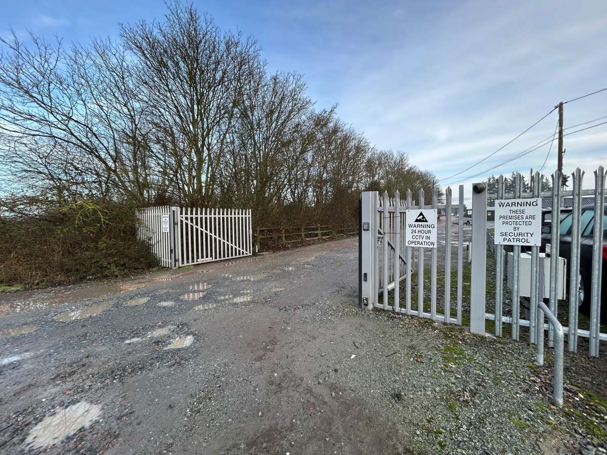 Land in Wickford - photo 3