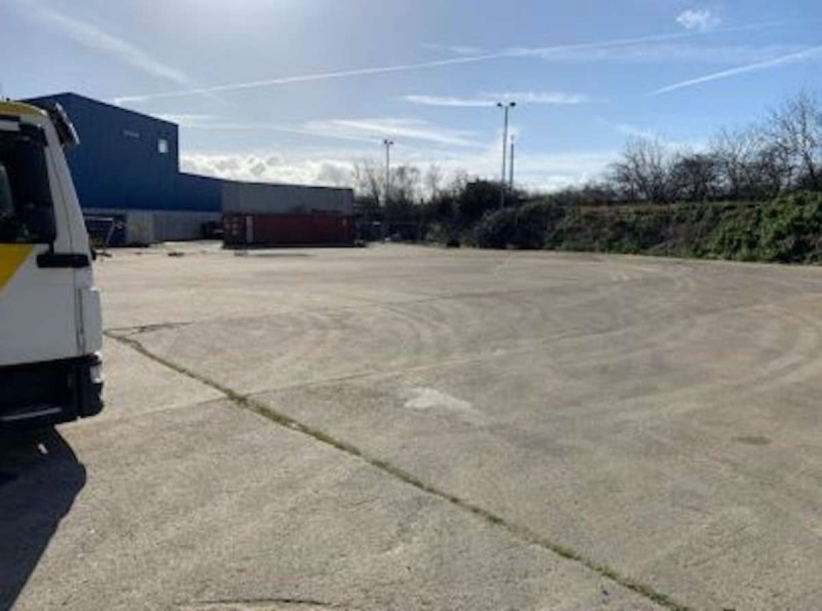 Land in Barking - photo 4