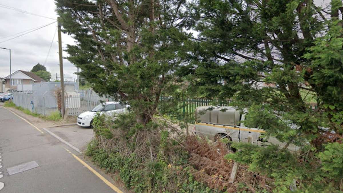 Land in Swindon - photo 3