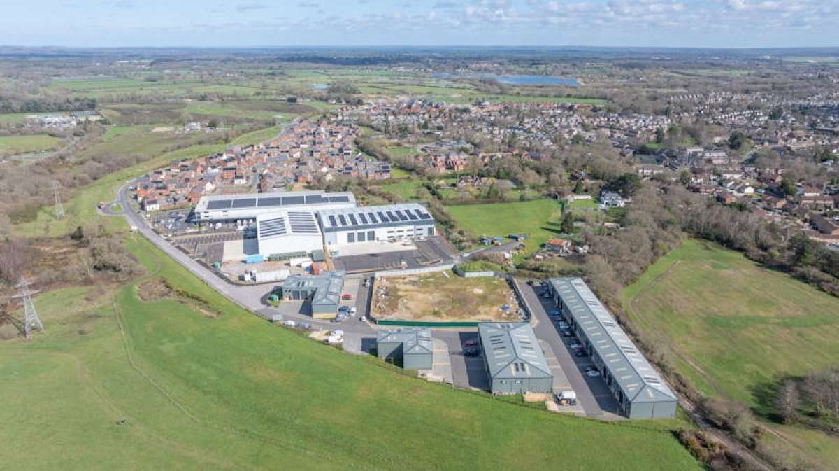 Land in Poole - photo 4