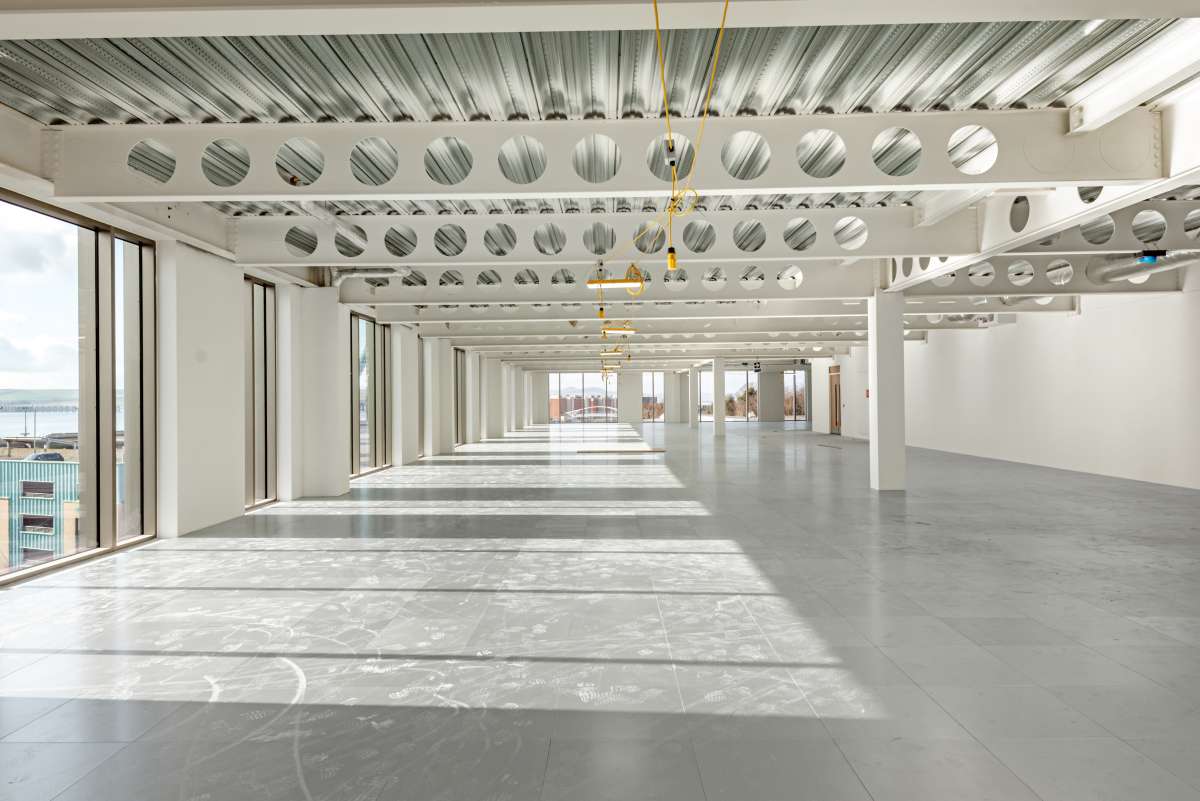 Office in Dundee - photo 4