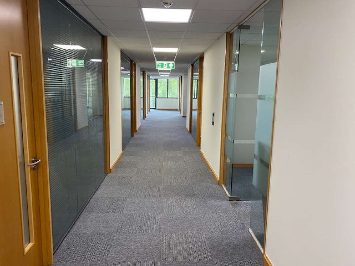 Office in St Ives (Cambs) - photo 4