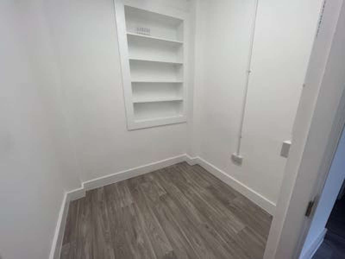 Office in Brockley - photo 2