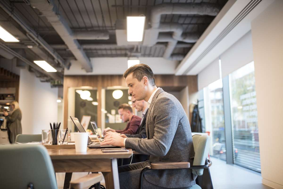 Office in Reading - photo 3