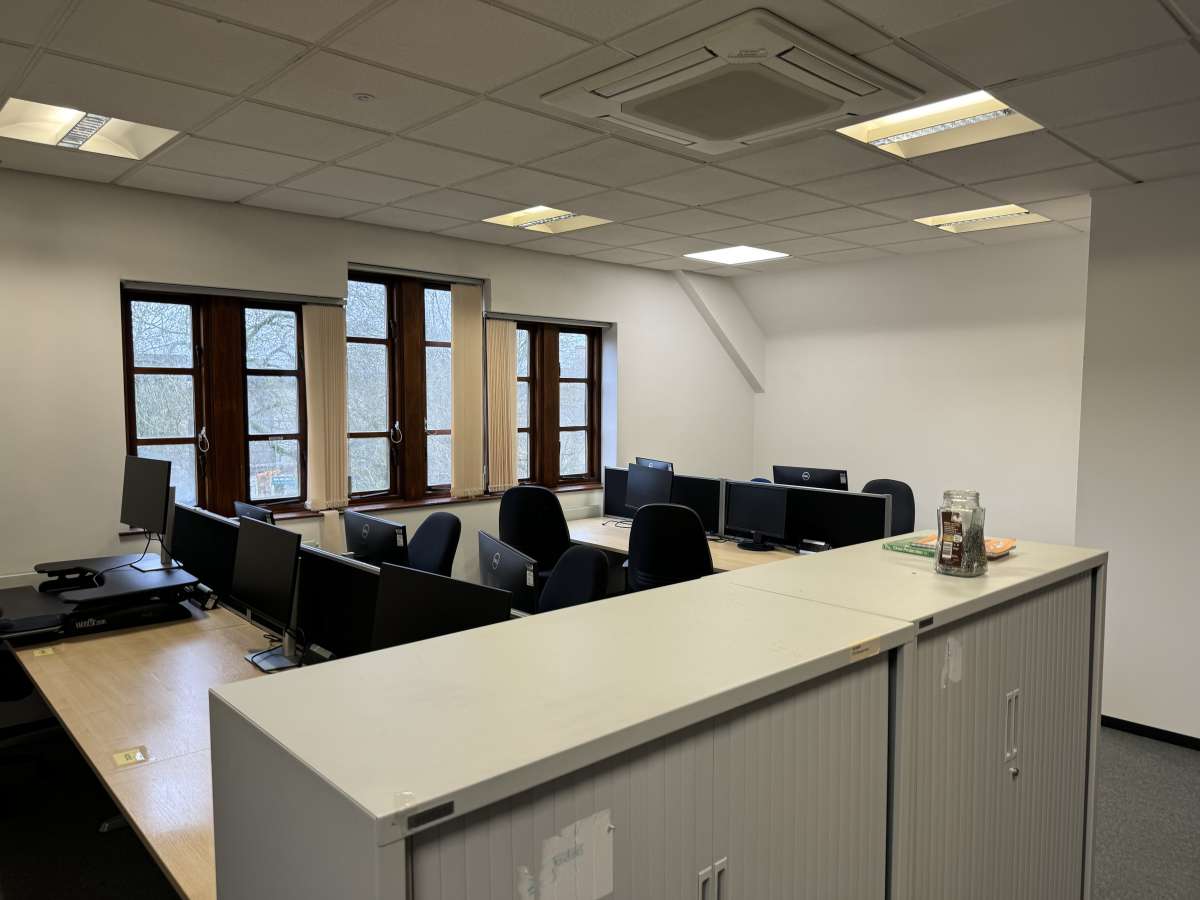 Office in Abingdon - photo 2