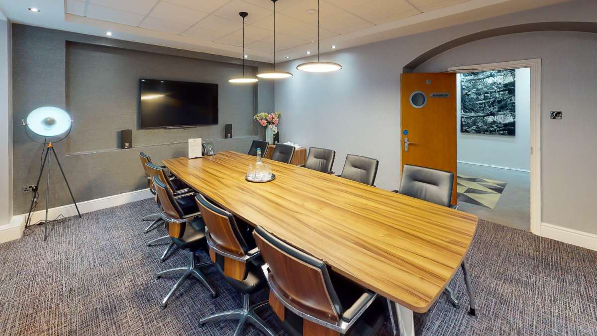 Office in Bristol - photo 3