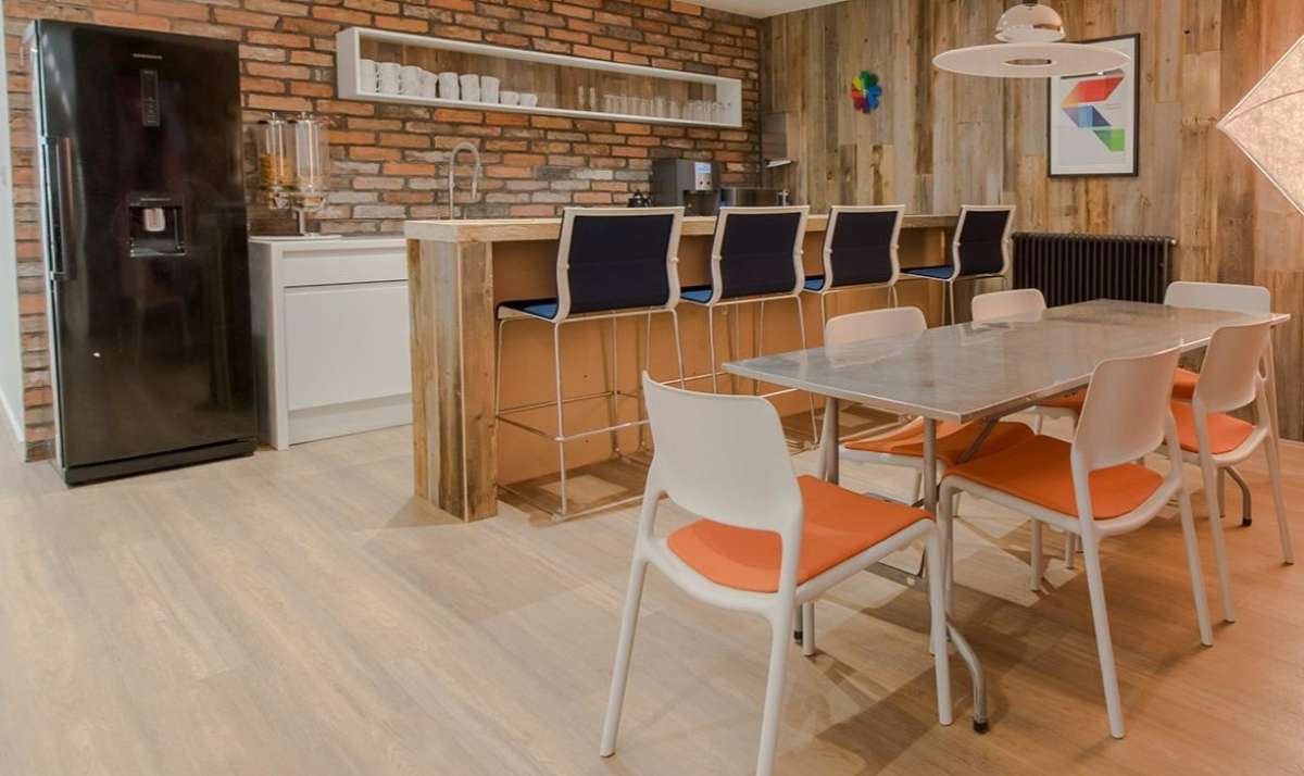 Office in London - photo 2