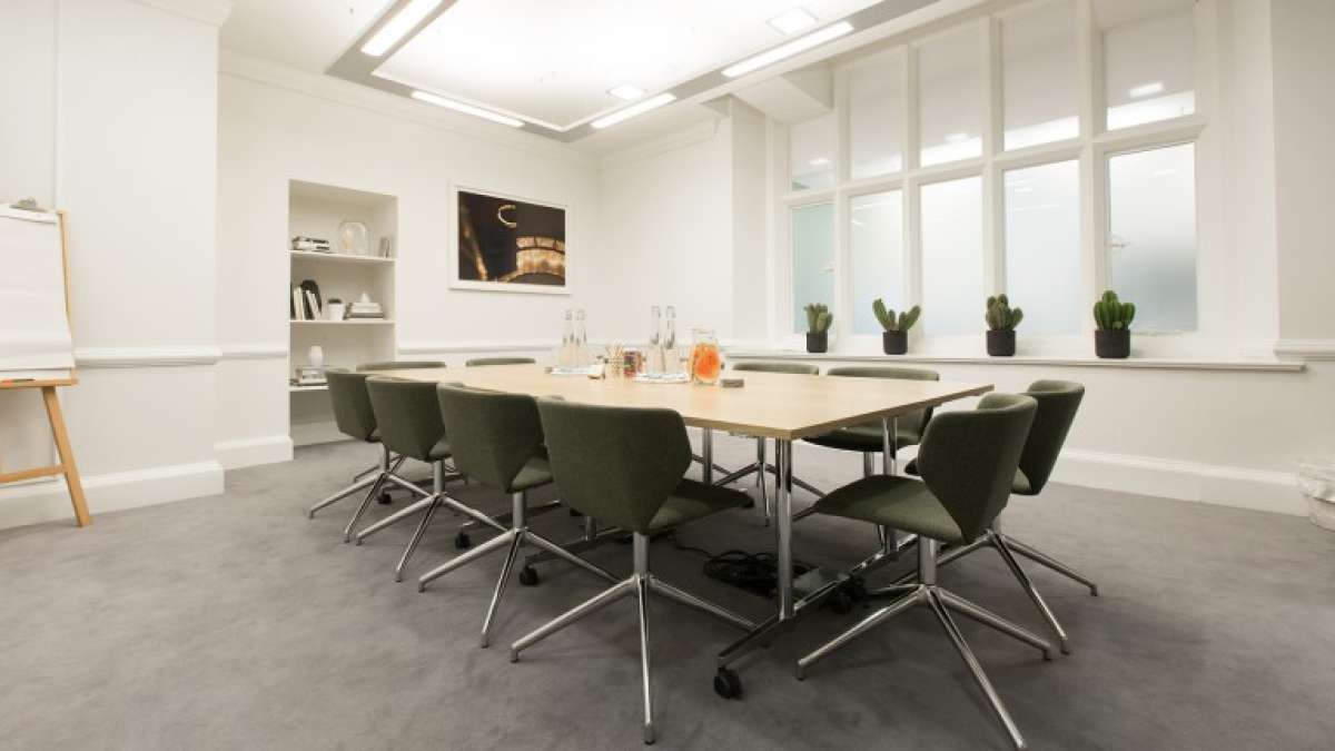 Office in London - photo 3
