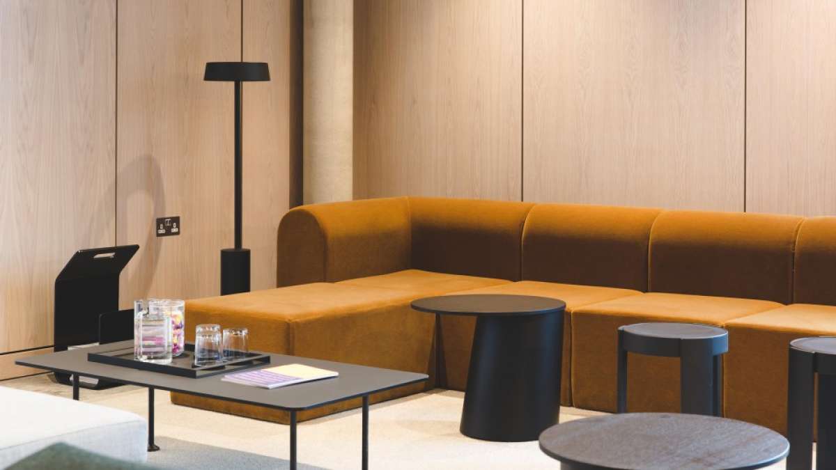 Office in London - photo 4