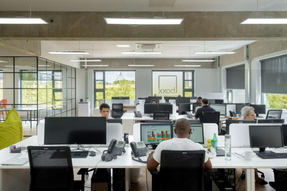 Office in Milton Keynes - photo 4