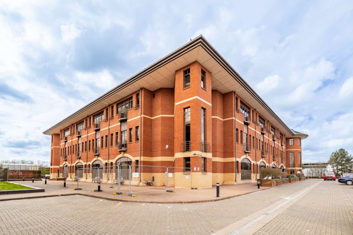 Office in Stevenage - photo 3