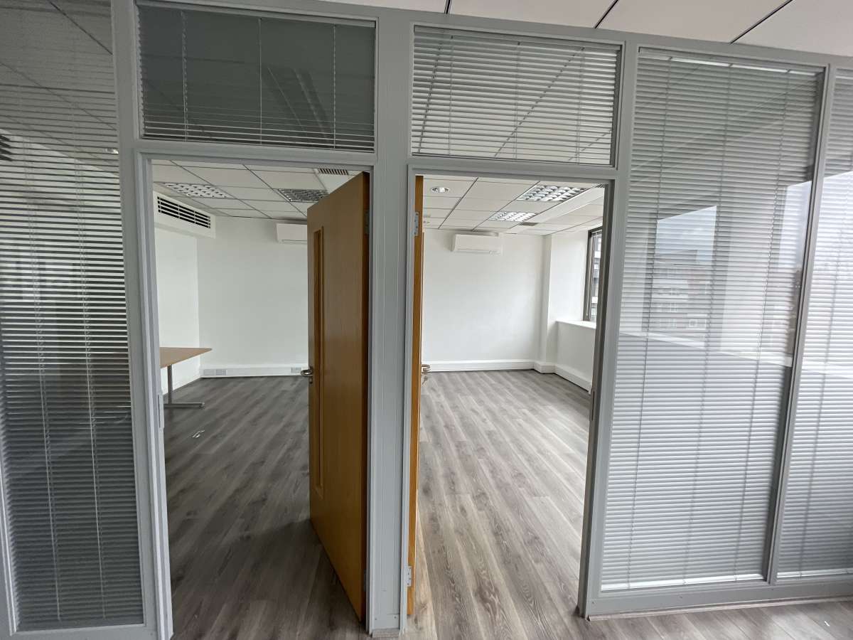 Office in London - photo 3