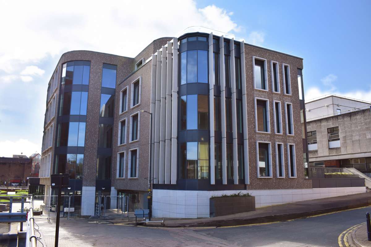 Office in St. Albans - photo 2