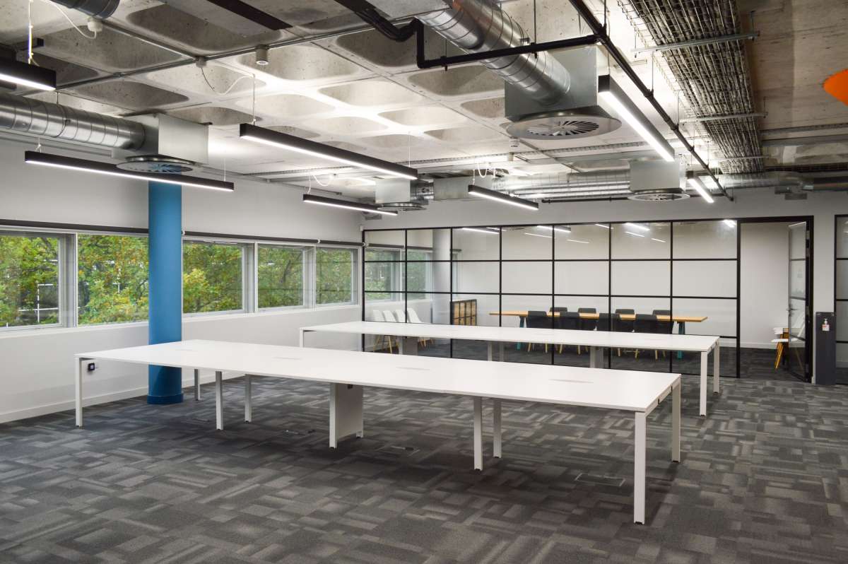 Office in Milton Keynes - photo 4