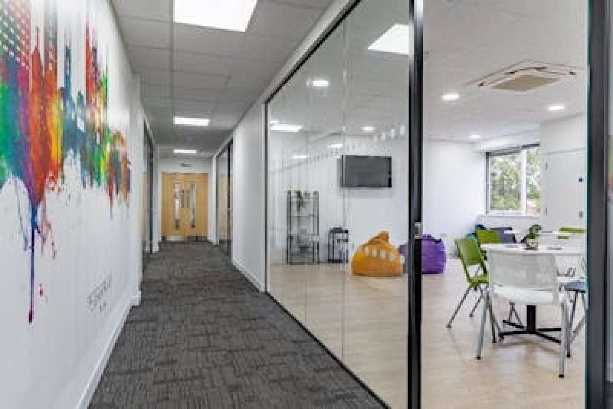 Office in Peterborough - photo 3