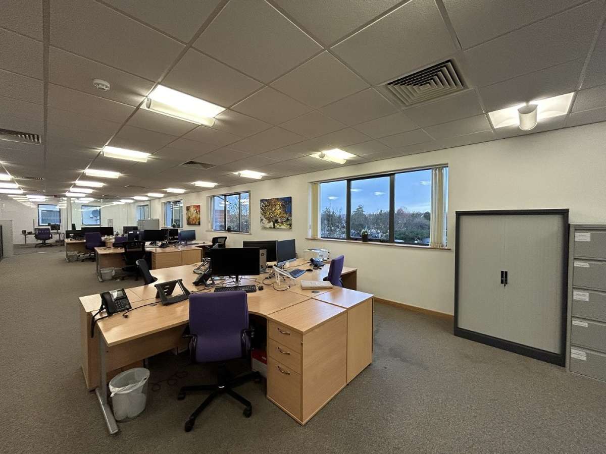 Office in Derby - photo 2
