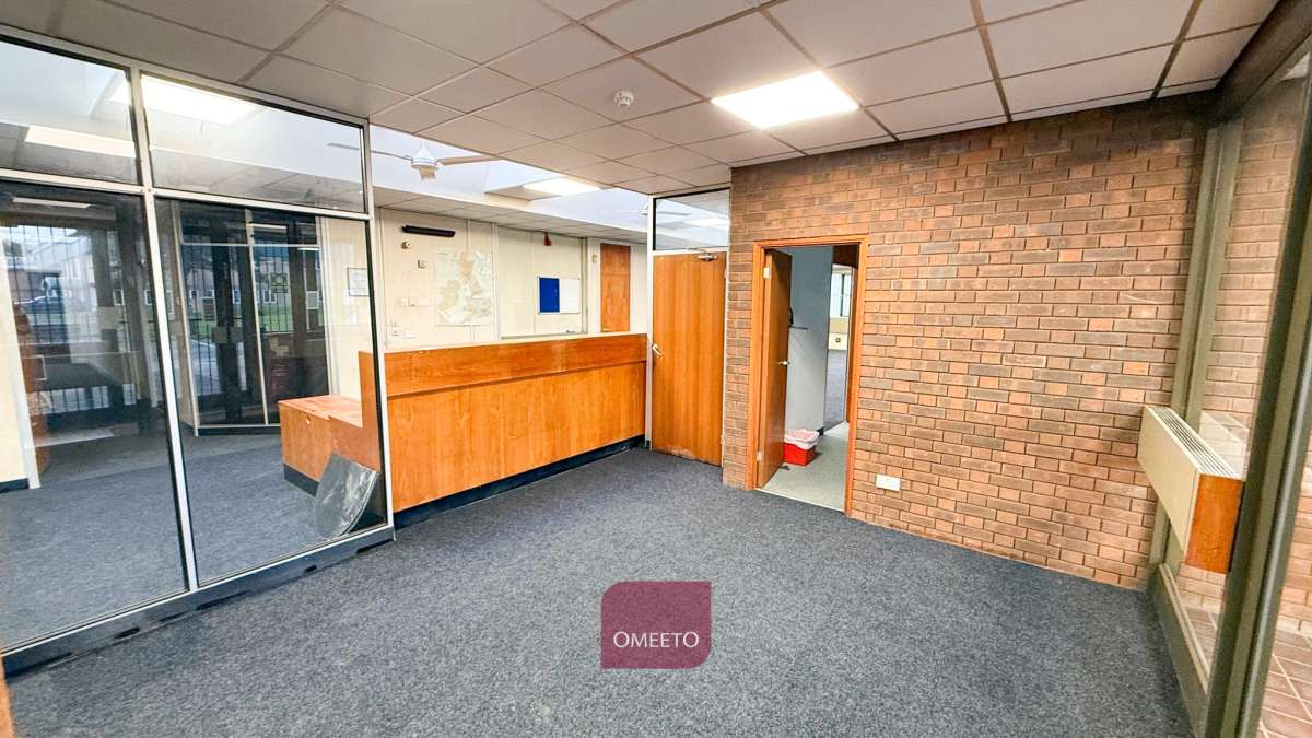 Office in Derby - photo 3