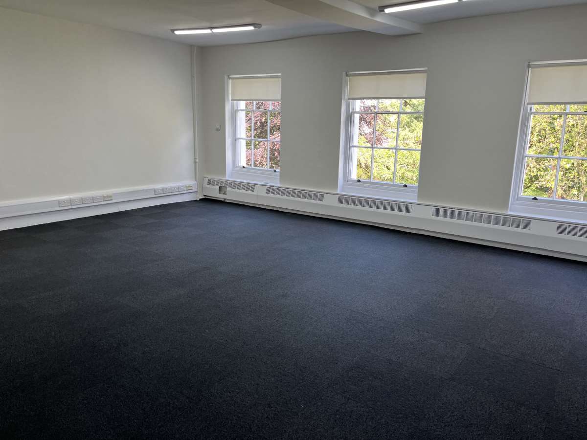 Office in Exeter - photo 2