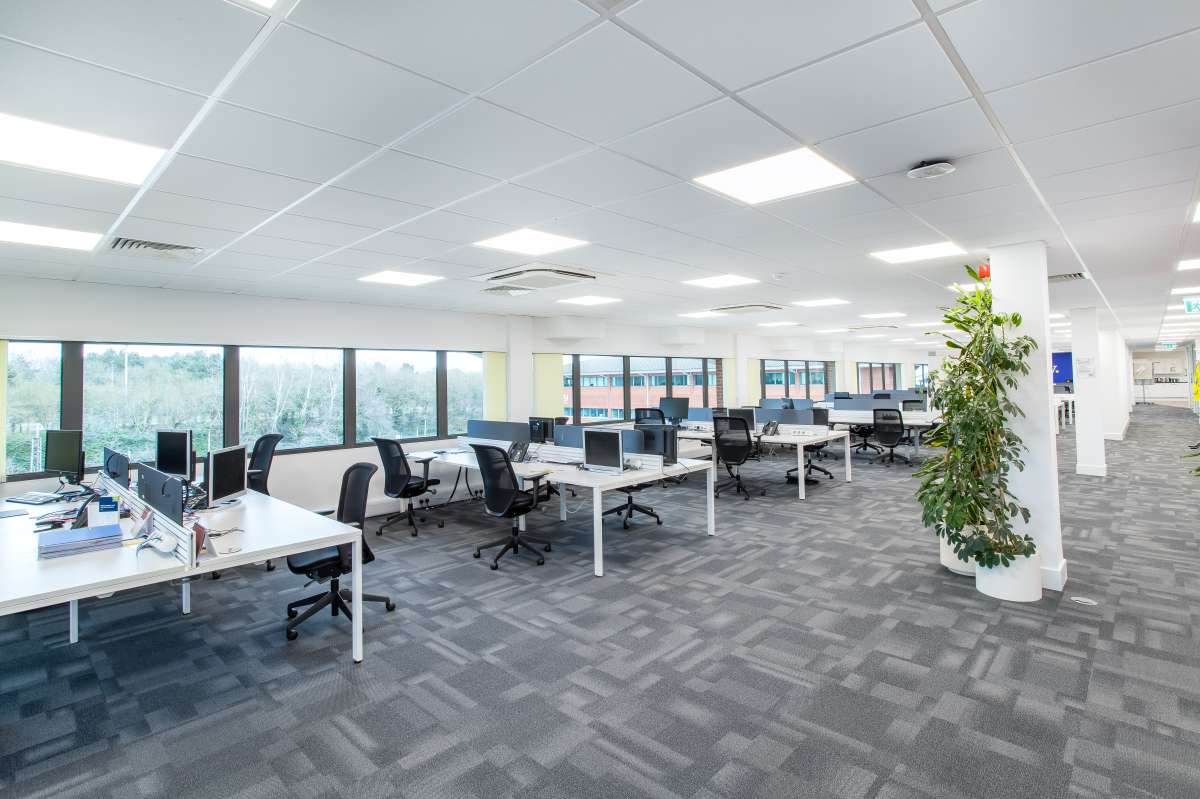 Office in Milton Keynes - photo 4