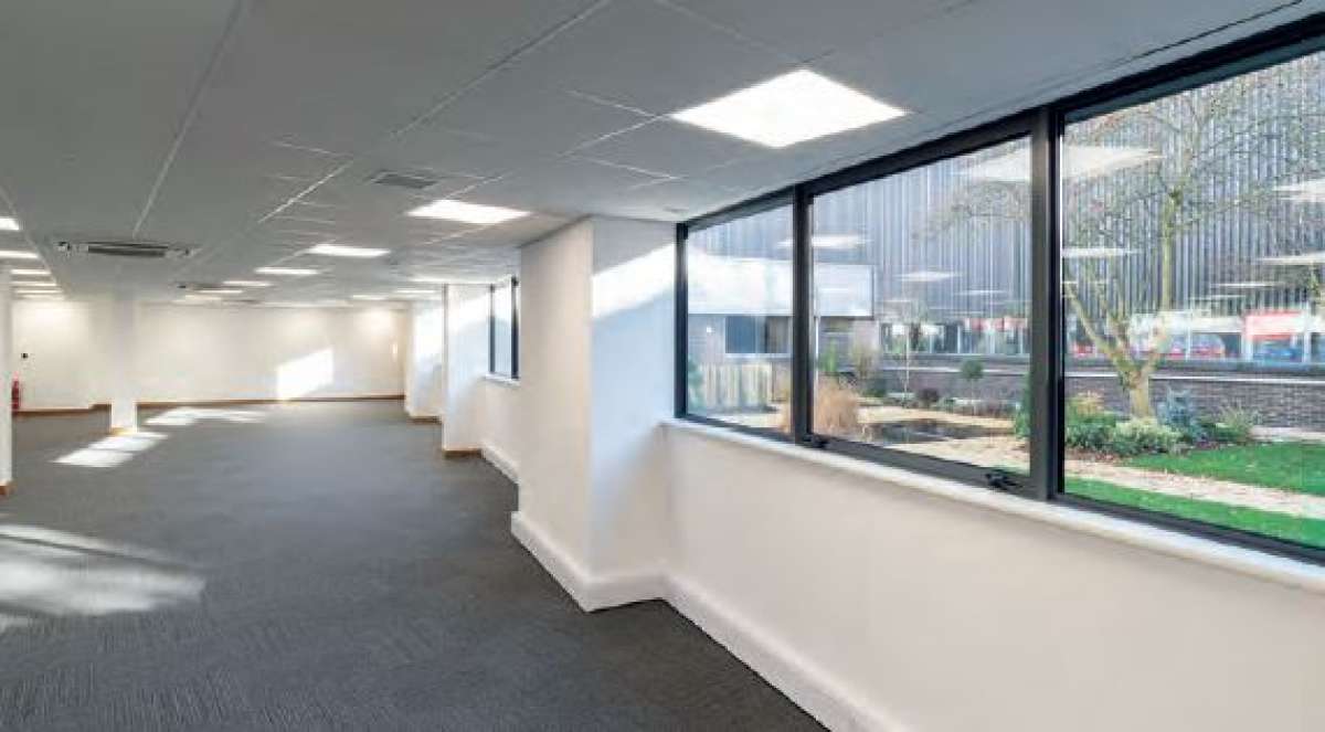 Office in Totton - photo 4
