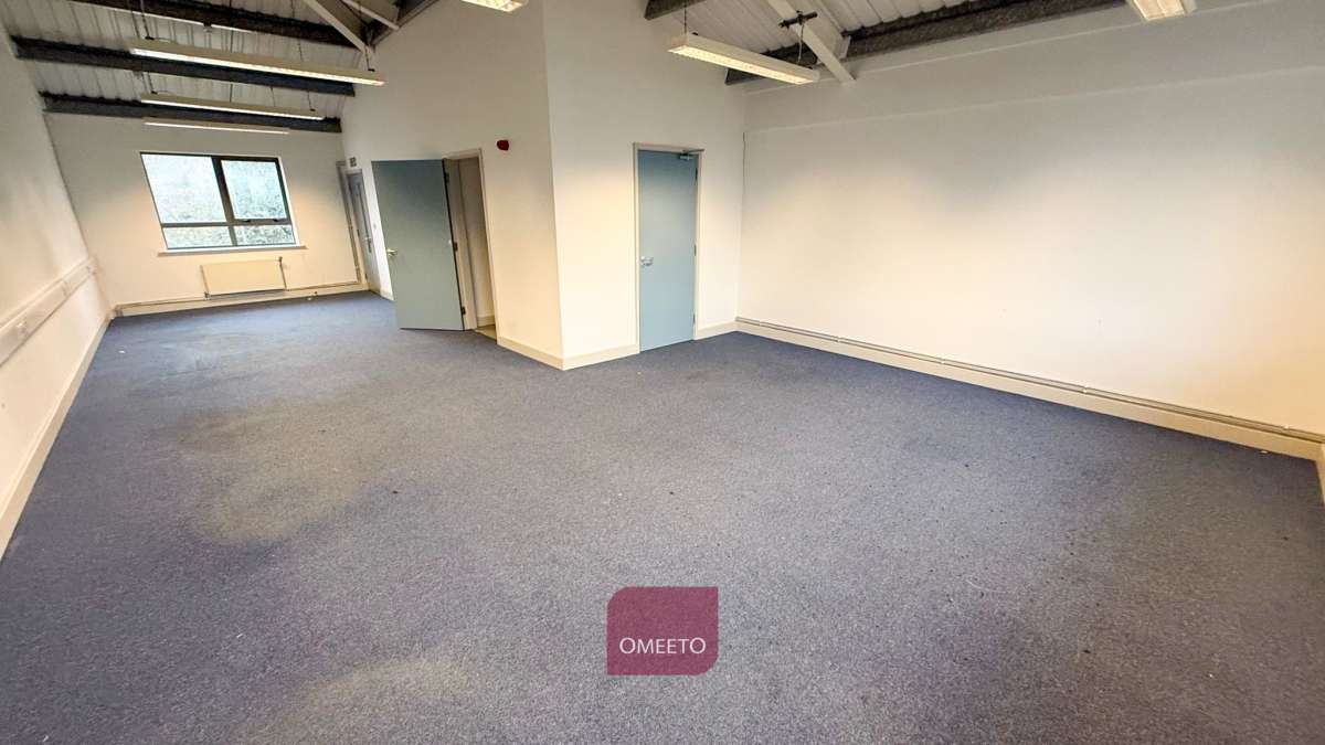 Office in Nottingham - photo 3