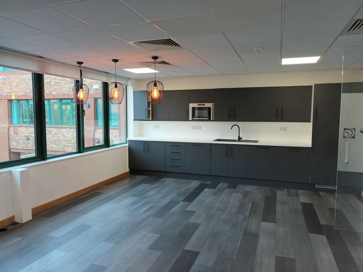 Office in Milton Keynes - photo 3
