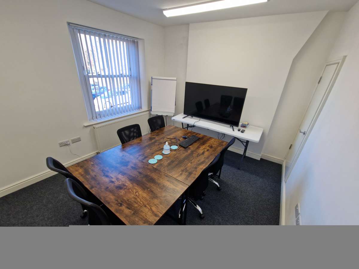 Office in Belper - photo 3