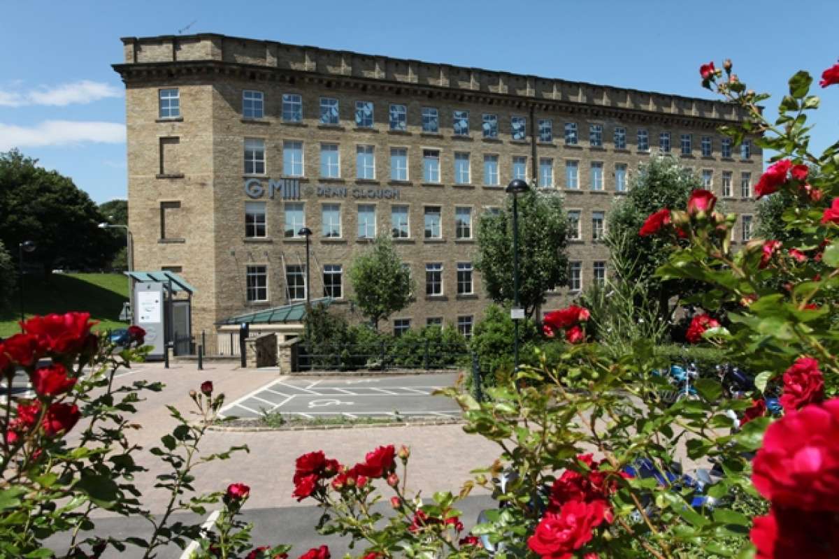 Office in Halifax - photo 3