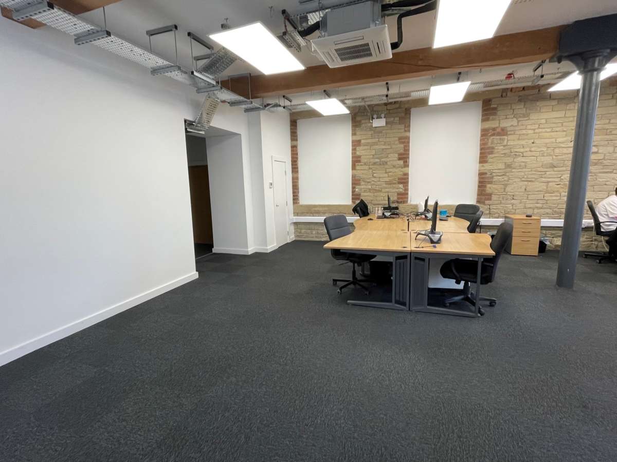 Office in Halifax - photo 2