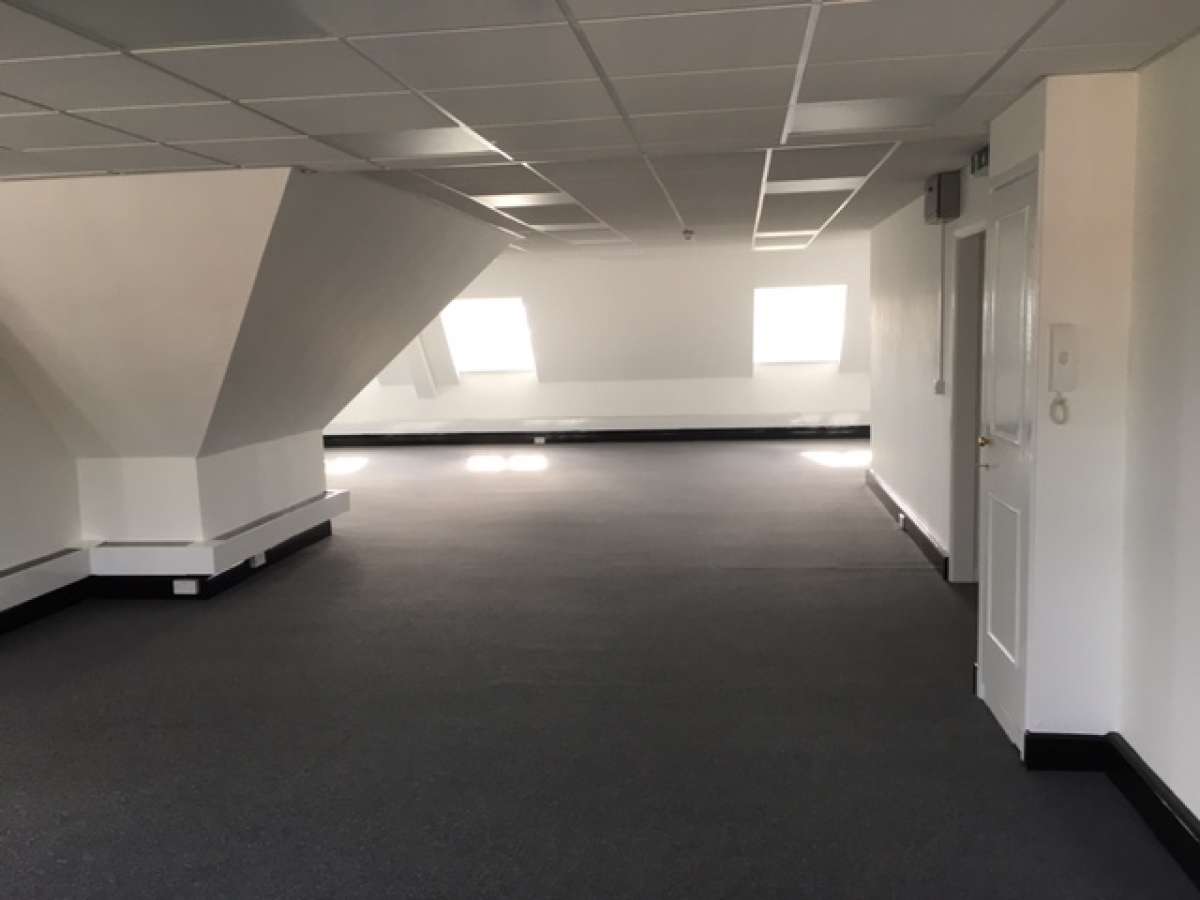 Office in Exeter - photo 3