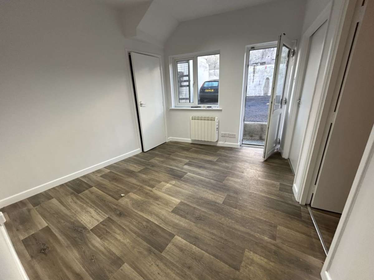 Office in Plymouth - photo 4