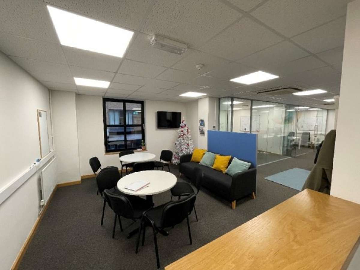 Office in Cambridge - photo 2