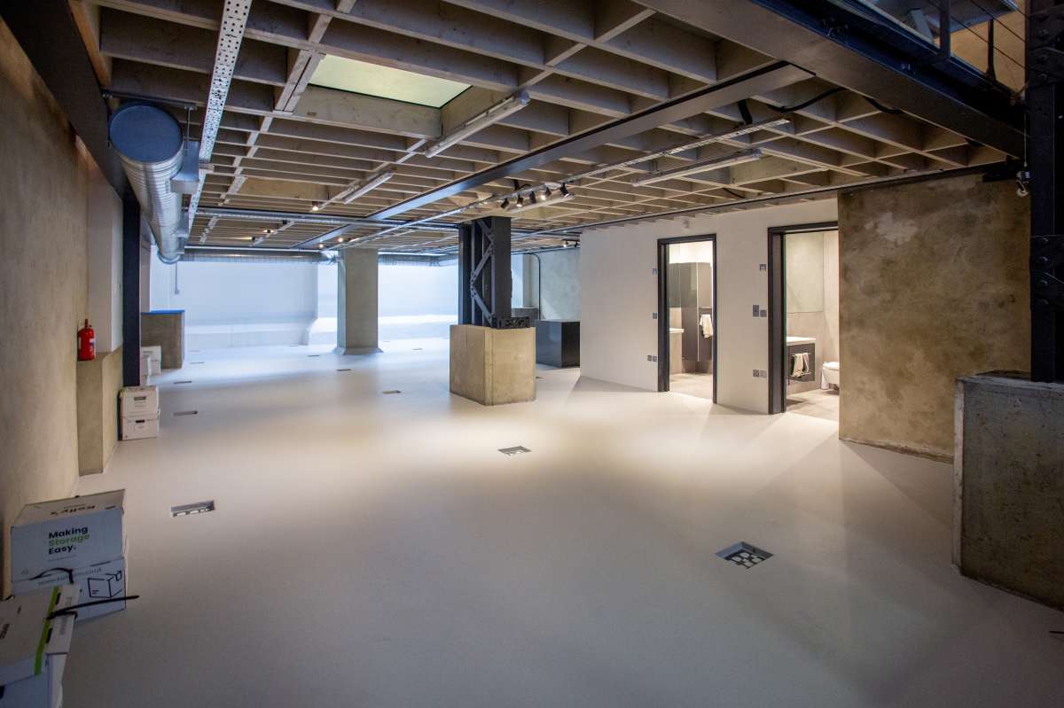 Office in London - photo 2