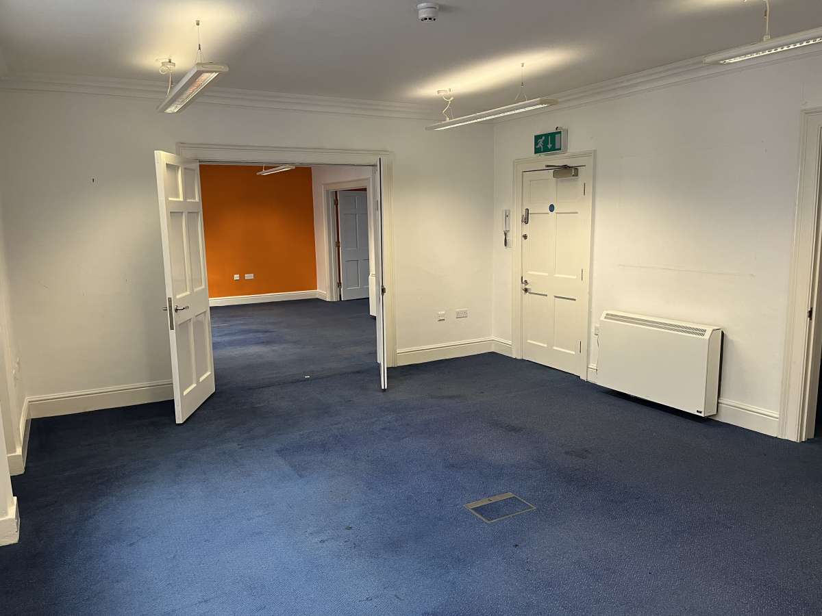 Office in Bath - photo 3