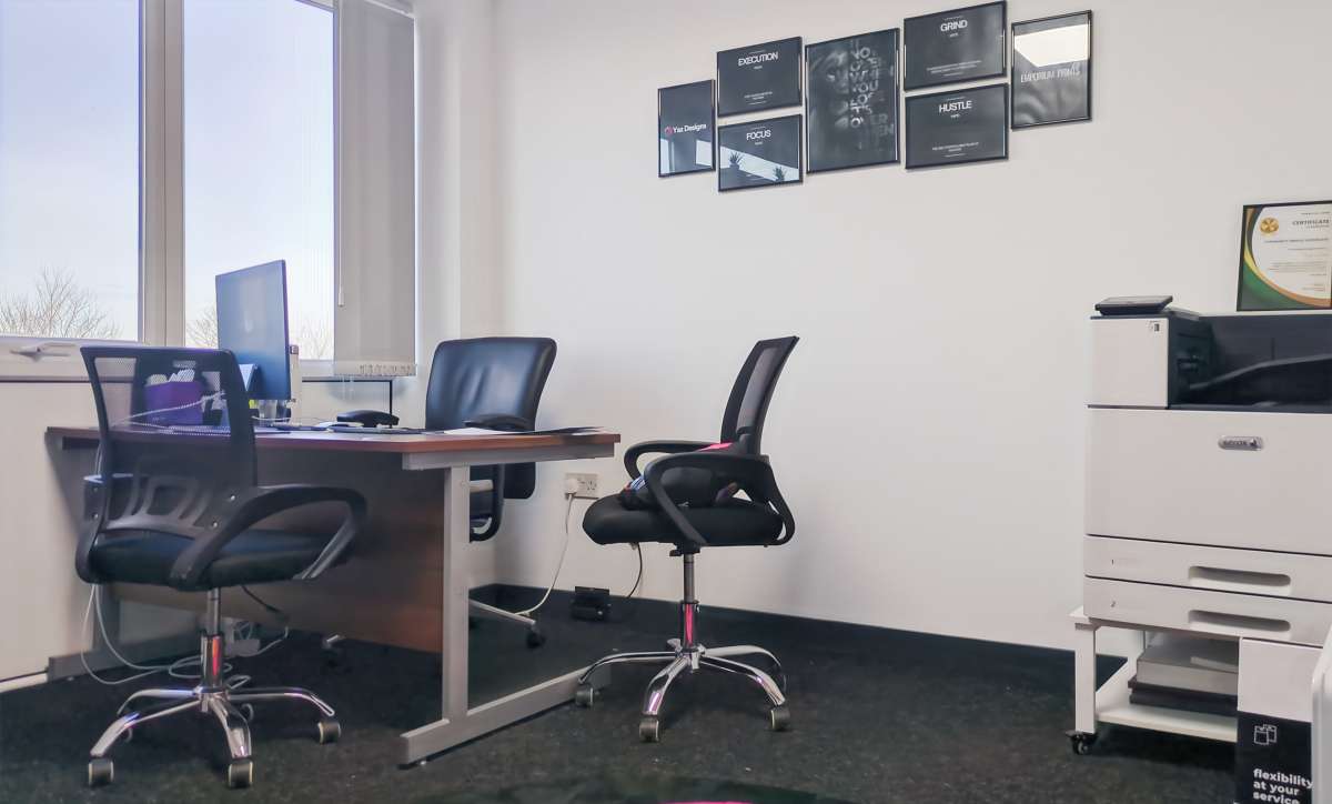 Office in Leeds - photo 3