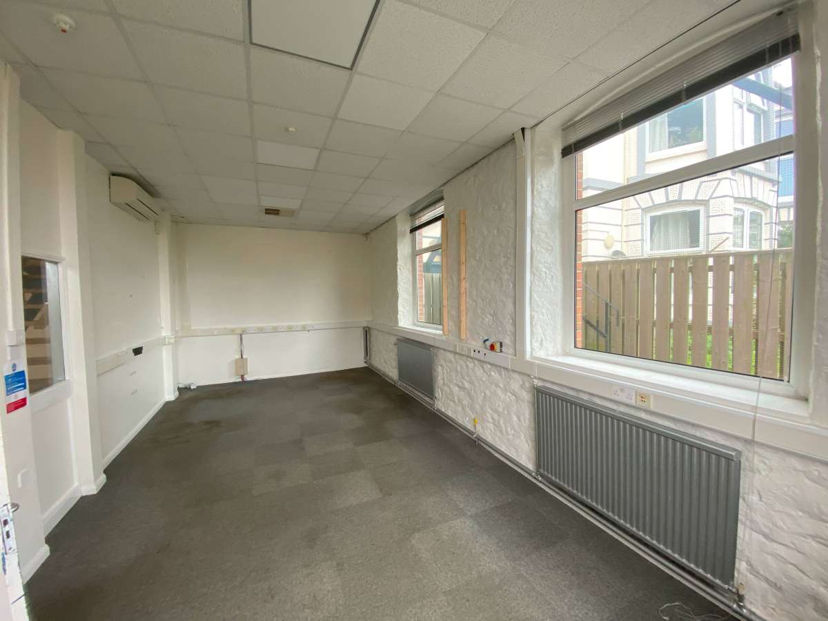 Office in Plymouth - photo 3